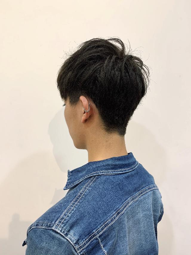 西村 加菜のスタイル画像