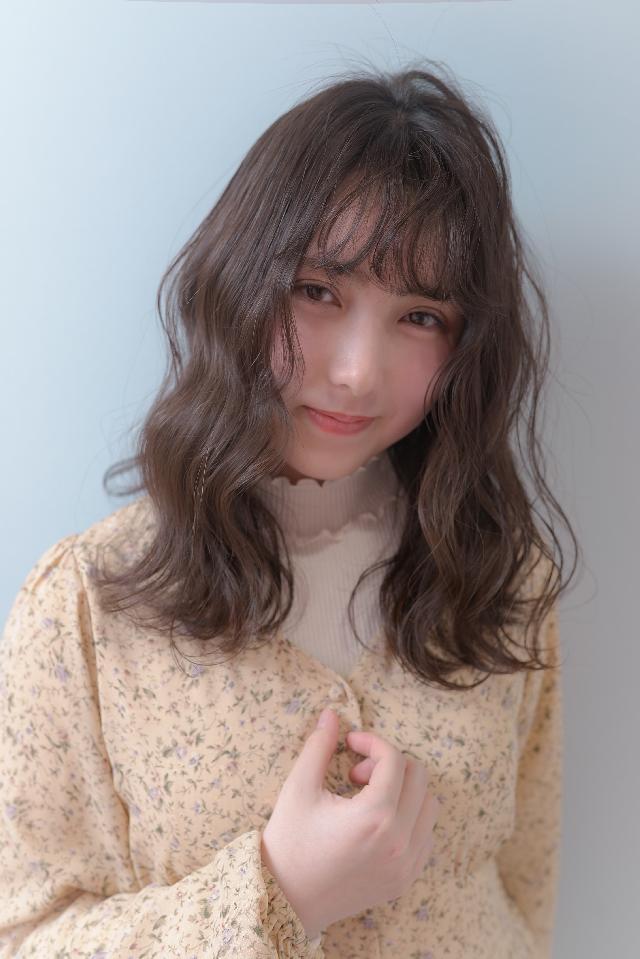 妹尾　杏奈のスタイル画像